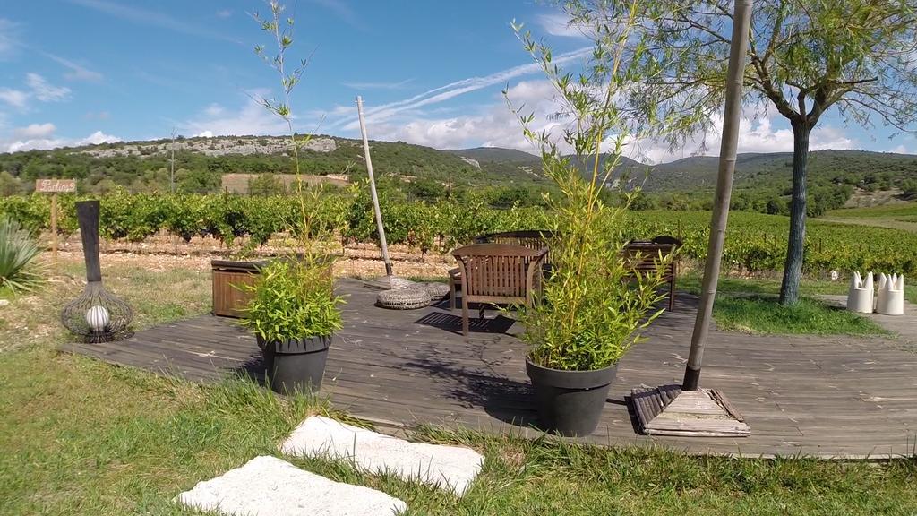 La Fontaine Des Noyers Villa Saint-Saturnin-les-Apt Luaran gambar