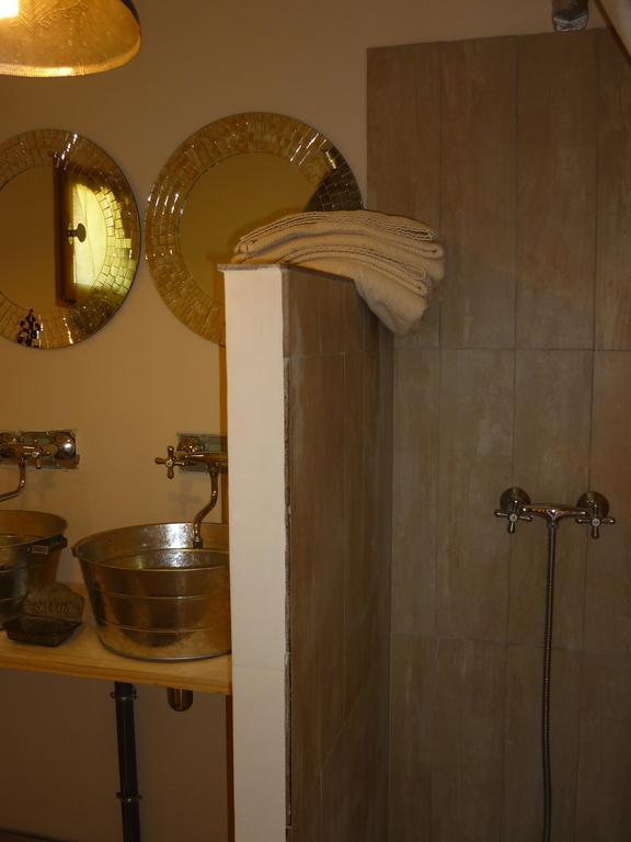 La Fontaine Des Noyers Villa Saint-Saturnin-les-Apt Bilik gambar