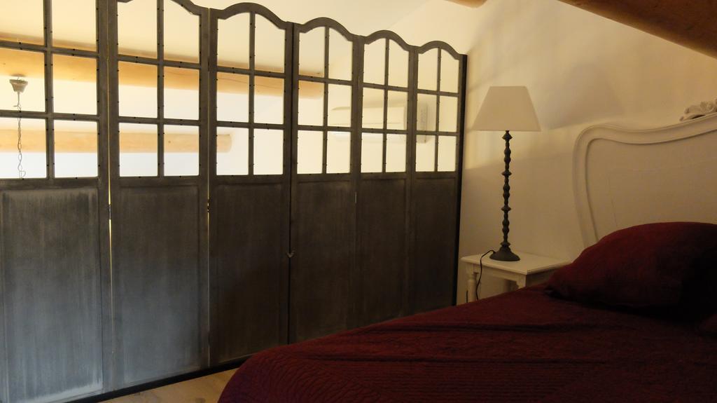 La Fontaine Des Noyers Villa Saint-Saturnin-les-Apt Bilik gambar